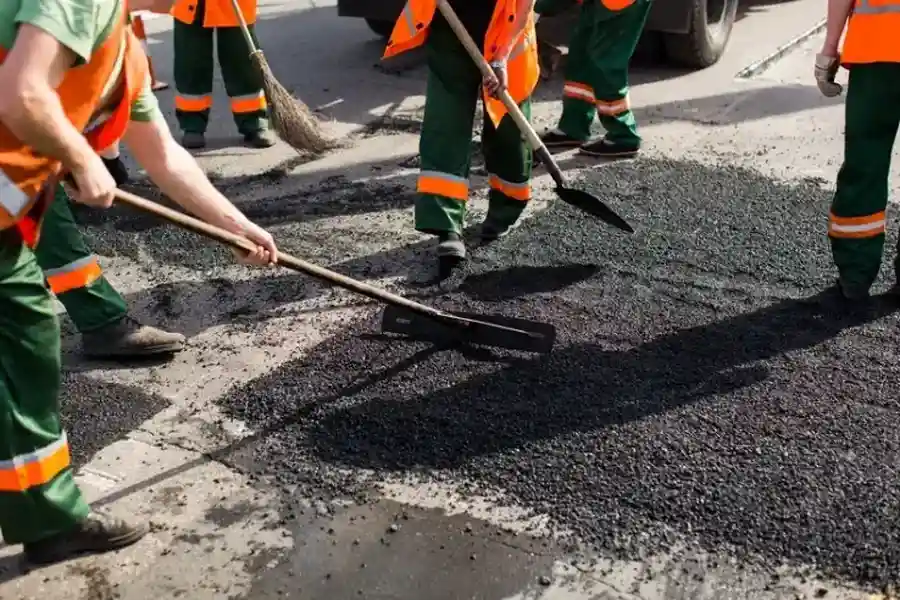 Why Timely Asphalt Crack Repair Is Essential For Maintenance Dickerson, MD